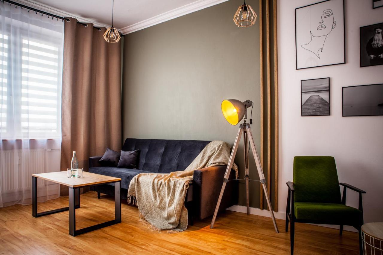 Апартаменты Apartament Sklodowska 22 Ольштын Экстерьер фото